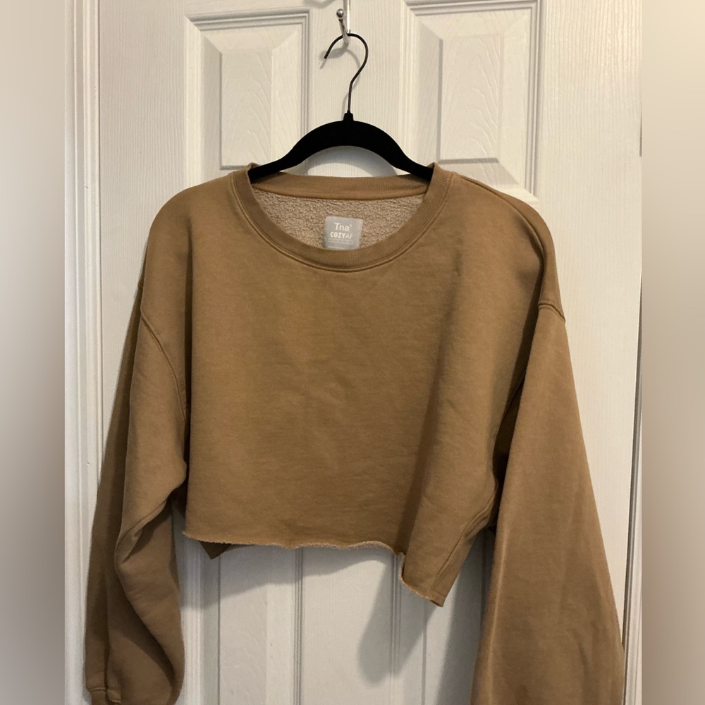 Women's Cropped Top - Picture 8 of 16